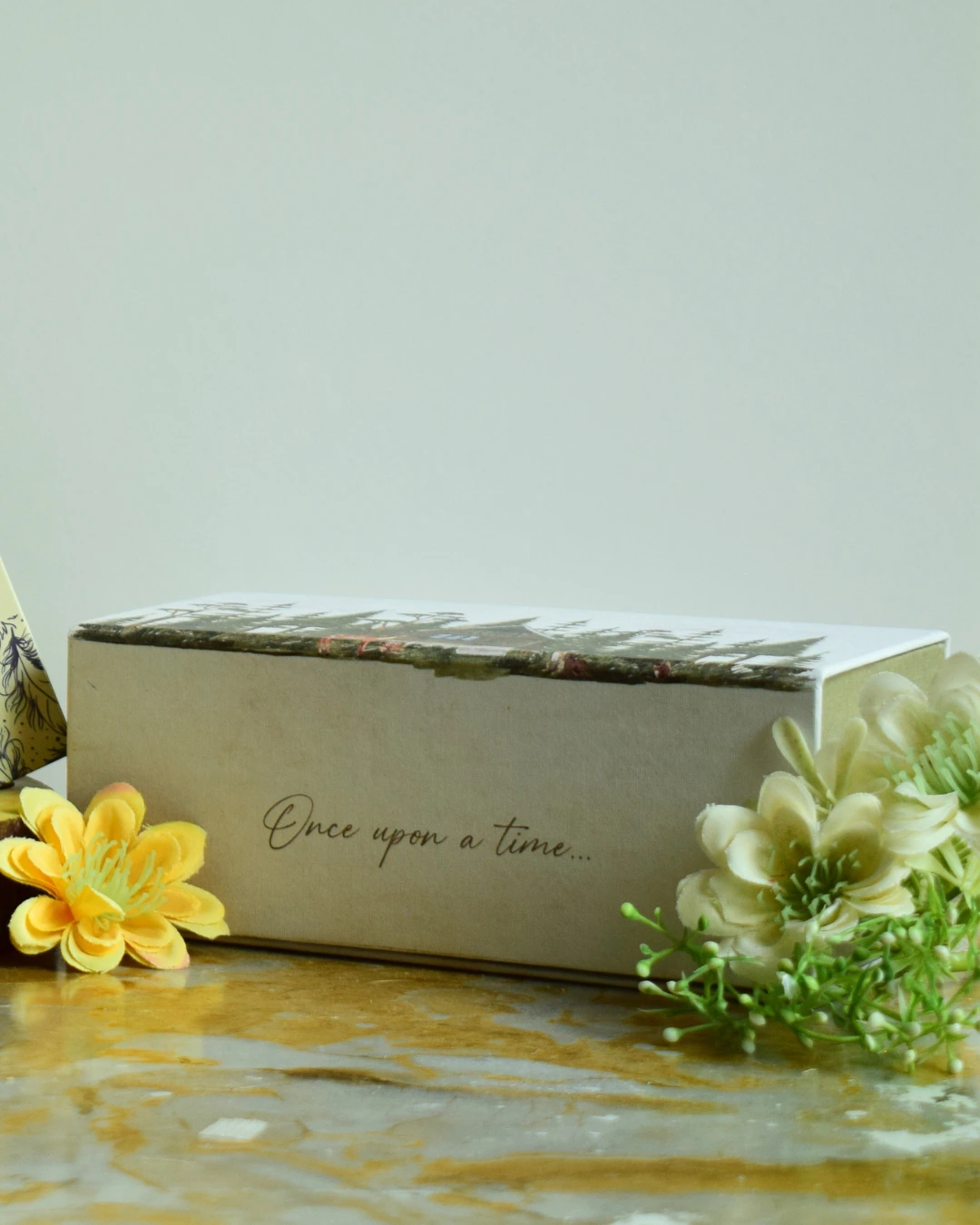 Elegant custom wedding boxes for gifts, invitations, favors, and event packaging. Fully customizable designs with premium finishes for weddings and special celebrations in the UAE aesthetic